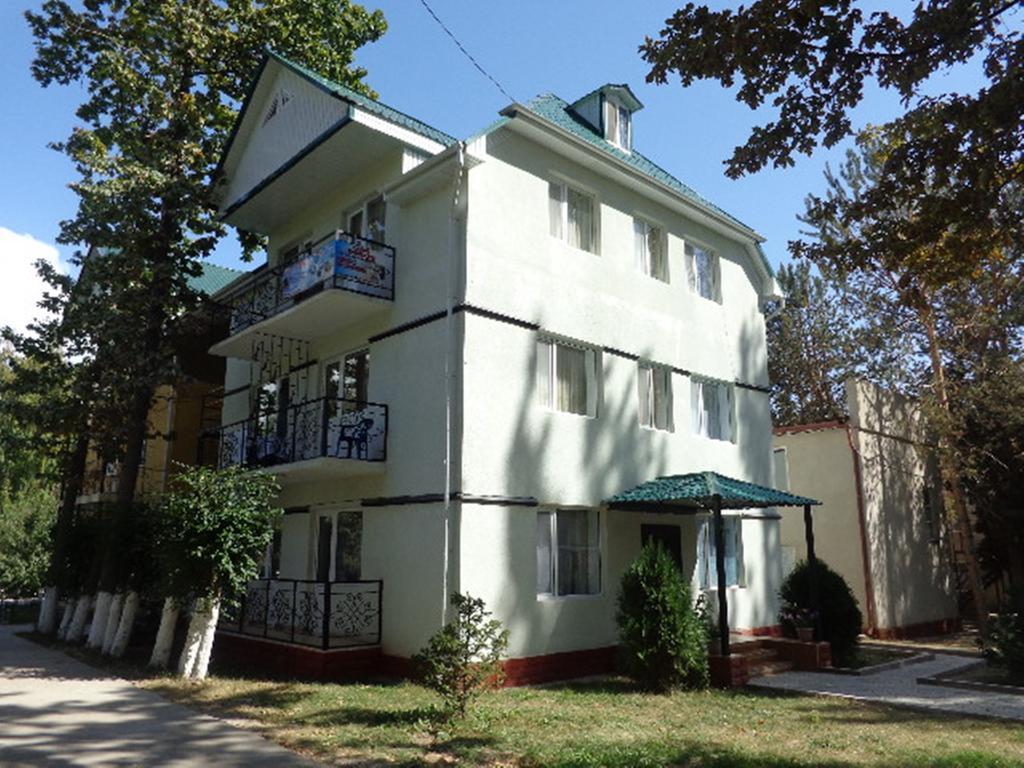 Guest House At Do Altyn - Kum Chon-Sary-Oy Ngoại thất bức ảnh